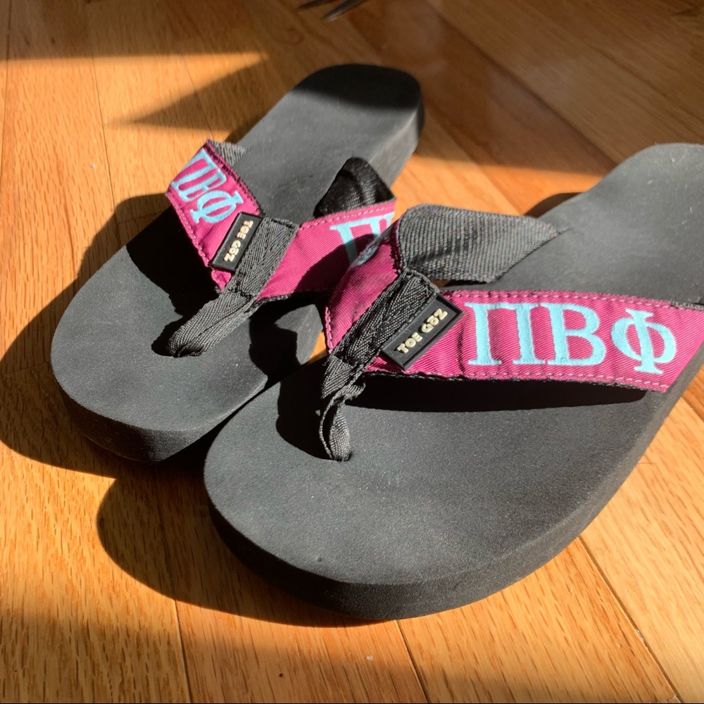 Pi Beta Phi Sorority Flip Flop Sandals - Women’s Size 7 / 37 - Toe Goz EUC - Picture 8 of 16